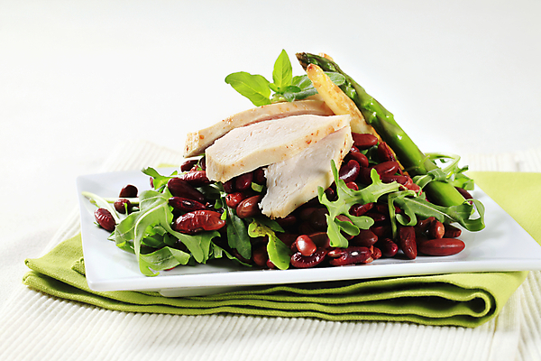 포토 JPG 해외이미지 식물 접시 음식 조각 잎 콩 건강 육류 요리 사람없음 식사 저녁식사 치킨 샐러드 로켓 맥박 아스파라거스 점심식사 루꼴라 해외202004 해외202105 해외포토 식기 채소 식재료 의학 곡류 닭고기요리 파일형식