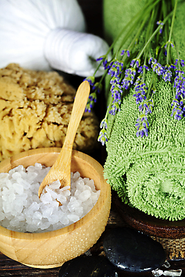 포토 JPG 해외이미지 사람없음 수건 위생용품 조약돌 스파용품 아로마테라피 라벤더 스펀지 입욕소금 해외202004 해외포토 꽃 생활용품 스파 돌_바위 미용용품 허브 오브젝트 소금 테라피 파일형식