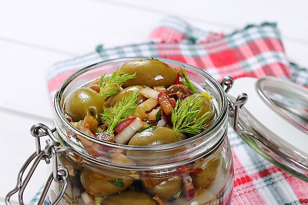 포토 JPG 해외이미지 스튜디오촬영 음식 채소 과일 재료 부분 유리 양파 건강 사람없음 초록색 쌓기 샐러드 젖음 신선 오픈 항아리 그룹 닫기 허브 가득함 향신료 유기농 올리브 체크무늬 날것 흙더미 내추럴 숙성 절임 접기 해외202004 해외202105 해외포토 식물 웰빙 열매 컬러 무늬 모션 재질 실내 흙 도자기 향미료 파일형식 더미