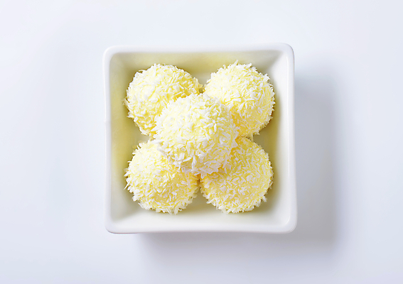 포토 JPG 해외이미지 스튜디오촬영 디저트 사람없음 초콜릿 달콤 코코넛 백자 해외202004 해외202105 해외포토 음식 과일 실내 도자기 맛 파일형식