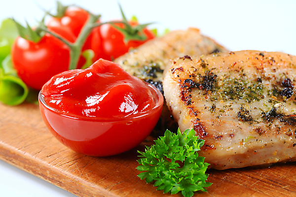 포토 JPG 해외이미지 접시 음식 조각 토마토 채소 유리 도마 파슬리 육류 돼지고기 요리 사람없음 목재 튀김 신선 사발 굽기 허브 묘사 매움 후추 토마토소스 점심식사 절임 정물화 페스토 해외202004 해외202105 해외포토 나무 식물 식기 식재료 재료 재질 주방용품 식사 사기그릇 소스_음식 맛 구이 향신료 그림 파일형식