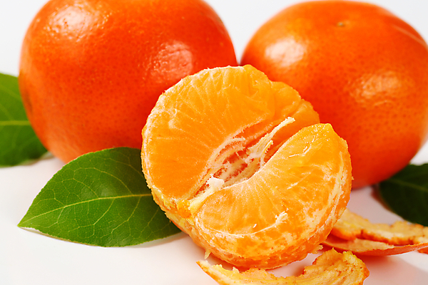 포토 JPG 해외이미지 스튜디오촬영 잎 귤 근접촬영 사람없음 신선 흰배경 해외202004 해외202105 해외포토 식물 뷰포인트 백그라운드 과일 실내 흰색 파일형식