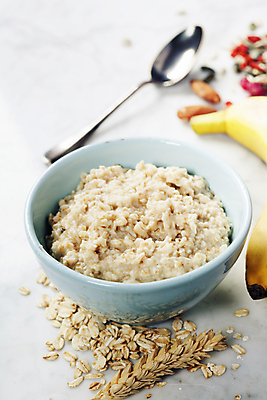 포토 JPG 해외이미지 과일 바나나 건강 사람없음 숟가락 채식 산딸기 다이어트음식 스무디 오트밀 저칼로리식단 비건 귀리 해외202004 해외포토 음료 다이어트 곡류 수저 식단 저칼로리 채식주의자 파일형식