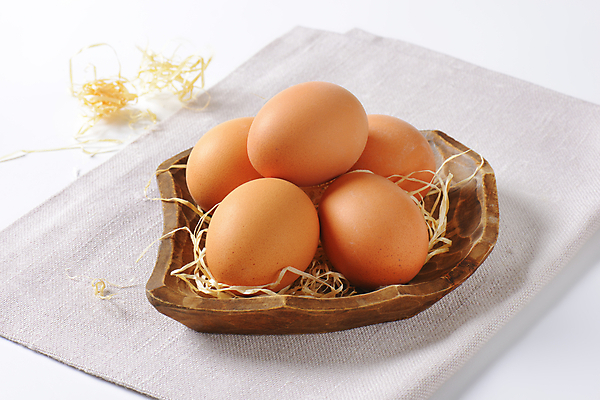 포토 JPG 해외이미지 스튜디오촬영 음식 재료 3 사람없음 목재 신선 사발 묘사 유기농 날것 삶기 취급주의 해외202004 해외202105 해외포토 나무 웰빙 실내 경고 사기그릇 파일형식