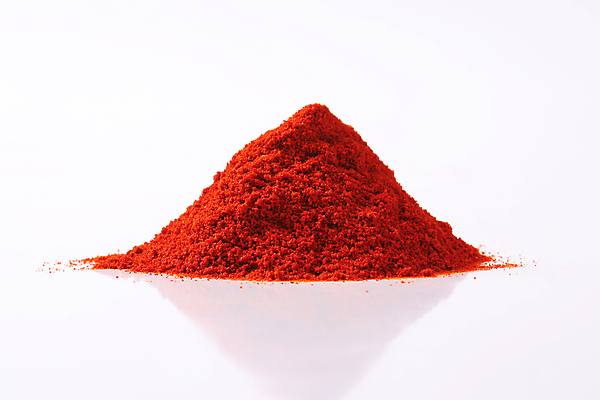 포토 JPG 해외이미지 파프리카 실내 사람없음 흰배경 파프리카가루 해외202004 해외202105 해외포토 백그라운드 채소 내부 흰색 가루 파일형식