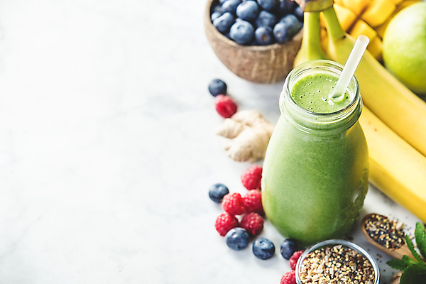 포토 JPG 해외이미지 과일 바나나 건강 빨대 사람없음 주스 사과 채식 다이어트음식 스무디 음료수병 저칼로리식단 디톡스 귀리 해외202004 해외포토 음료 다이어트 곡류 식단 저칼로리 병_담는 파일형식