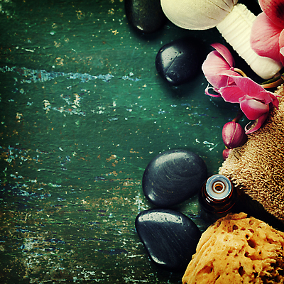 포토 JPG 해외이미지 꽃 실내 사람없음 아로마 아로마테라피 스톤 허브볼 카피스페이스 초록배경 해외202004 해외포토 식물 백그라운드 내부 초록색 공백 테라피 파일형식