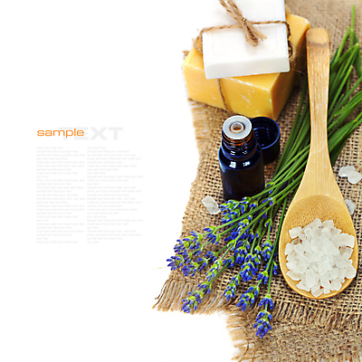 포토 JPG 해외이미지 실내 타이포그라피 사람없음 쌓기 삼베 흰배경 스파용품 비누 아로마테라피 라벤더 나무숟가락 카피스페이스 아로마오일 입욕소금 해외202004 해외포토 문자 꽃 백그라운드 모션 내부 위생용품 숟가락 스파 공백 흰색 미용용품 오일_화장품 허브 오브젝트 소금 테라피 파일형식 천_직물