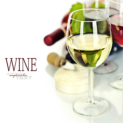 포토 JPG 해외이미지 와인잔 포도 치즈 타이포그라피 사람없음 아웃포커스 레드와인 화이트와인 와인병 흰배경 치즈나이프 포도잎 카피스페이스 해외202004 해외포토 문자 백그라운드 잎 술잔 과일 병_용기 유제품 촬영기법 와인 공백 흰색 나이프 파일형식