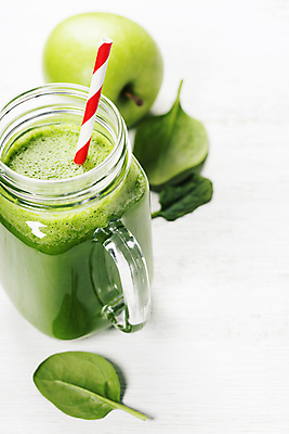 포토 JPG 해외이미지 채소 과일 딸기 건강 키위 씨앗 사람없음 주스 머그컵 사과 브로콜리 레몬 채식 아몬드 다이어트음식 스무디 저칼로리식단 케일 비건 해외202004 해외포토 식물 음료 다이어트 컵 견과류 식단 저칼로리 채식주의자 파일형식