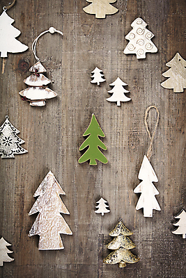 포토 JPG 해외이미지 크리스마스장식 크리스마스 크리스마스용품 실내 사람없음 크리스마스트리 나무바닥 트리모양 크리스마스배경 해외202004 해외포토 모양 기념일 백그라운드 바닥 내부 용품 파일형식