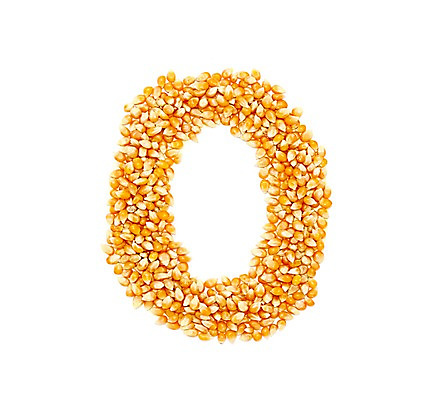 포토 스튜디오촬영 문자 알파벳 영어 대문자 실내 누끼 사람없음 과자 O 옥수수알갱이 국내포토 디저트 옥수수 내부 파일형식