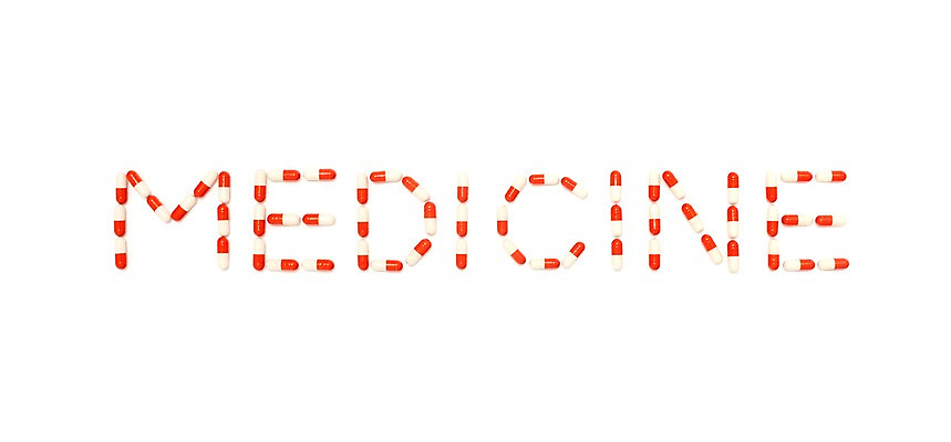 포토 스튜디오촬영 문자 알파벳 영어 대문자 실내 누끼 사람없음 단어 알약 약 국내포토 의학 내부 파일형식