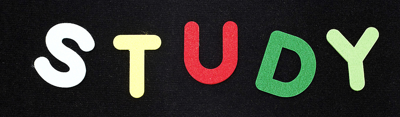 포토 스튜디오촬영 문자 알파벳 영어 대문자 실내 사람없음 단어 스터디 국내포토 내부 학습 파일형식