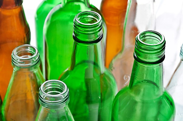 포토 JPG 스튜디오촬영 유리병 실내 사람없음 자연보호 환경 그린캠페인 재활용 그린에너지 병 사회이슈 환경보전 빈병 국내포토 식기 캠페인 컨셉 자연 병_용기 내부 에너지 보호 친환경 파일형식