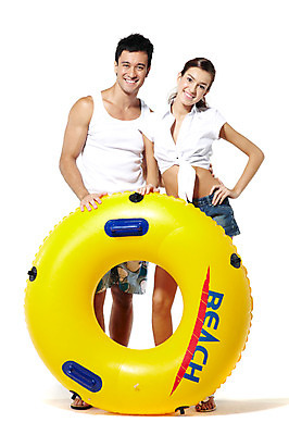 포토 JPG 스튜디오촬영 전신 서양인 외국인 해외기획촬영 라이프스타일 커플 사계절 계절 여자 2011년태국 남자 수영복 여유 여행 허리손 포즈 모션 물놀이 휴가 휴식 실내 사랑 서기 미소 웃음 들기 누끼 사람 성인 두명 라이프 여름 30대 여름휴가 바캉스 놀이용품 샌들 즐거움 튜브 장년만 성인만 국내포토 옷 감정 신발 컨셉 관계 놀이 표정 인종 내부 생활 장년 오브젝트 파일형식 여름_계절