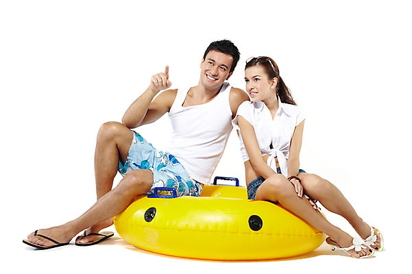 포토 JPG 스튜디오촬영 전신 서양인 외국인 해외기획촬영 라이프스타일 커플 사계절 계절 여자 2011년태국 남자 수영복 여유 여행 포즈 모션 물놀이 휴가 휴식 슬리퍼 실내 사랑 미소 웃음 누끼 사람 앉기 손짓 성인 두명 라이프 여름 30대 여름휴가 바캉스 선글라스 놀이용품 가리킴 샌들 즐거움 튜브 장년만 성인만 국내포토 옷 감정 안경 신발 컨셉 관계 놀이 표정 인종 내부 생활 장년 오브젝트 파일형식 여름_계절