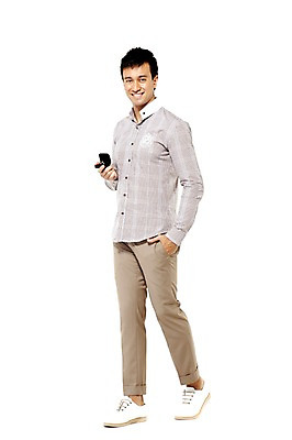 포토 JPG 스튜디오촬영 전신 서양인 외국인 해외기획촬영 라이프스타일 2011년태국 남자 행복 포즈 신랑 결혼 프로포즈 장신구 모션 실내 사랑 한명 서기 미소 웃음 들기 누끼 사람 이벤트 성인 라이프 30대 기쁨 반지 보석 반지케이스 남자만 남자한명만 성인남자만 성인한명만 성인남자한명만 장년만 장년남자만 장년남자한명만 성인만 국내포토 1 감정 표정 인종 내부 생활 장년 광석 보관함 파일형식