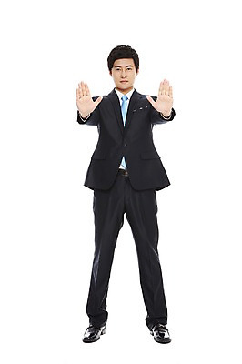 포토 JPG 스튜디오촬영 전신 라이프스타일 남자 맨라이프 포즈 비즈니스 모션 실내 한명 서기 누끼 사람 동양인 정장 손짓 20대 성인 라이프 비즈니스라이프 한국인 직장인 비즈니스맨 남자만 남자한명만 성인남자만 청년만 청년남자만 청년남자한명만 성인한명만 성인남자한명만 성인만 국내포토 직업 1 옷 인종 청년 내부 생활 파일형식