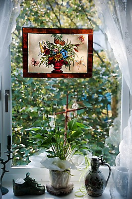 포토 JPG 식물 해외풍경 해외 유럽 나라 화분 액자 창문 독일 실내 풍경 사람없음 관광지 세계 도시 커튼 창가 오브젝트 비스바덴 국내포토 여행 내부 파일형식