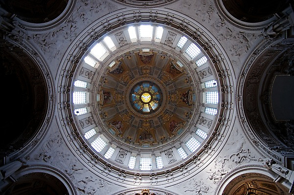 포토 JPG 해외풍경 해외 유럽 나라 독일 실내 사람없음 관광지 세계 성당 도시 천장 대성당 베를린 국내포토 여행 종교건축 풍경 내부 파일형식