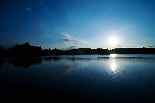 포토 JPG 해외풍경 해외 실루엣 유럽 나라 독일 풍경 사람없음 야외 관광지 강 세계 태양 노을 일몰 도시 모리츠부르크 국내포토 자연요소 여행 촬영기법 파일형식