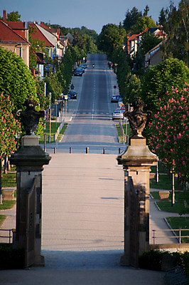 포토 JPG 해외풍경 해외 유럽 나라 출입구 주택 독일 풍경 사람없음 야외 건물 관광지 세계 도시 가로수 모리츠부르크 모리츠부르크성 국내포토 건축물 여행 파일형식