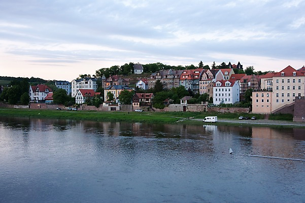 포토 JPG 해외풍경 해외 유럽 나라 독일 풍경 사람없음 야외 건물 관광지 강 세계 마을 도시 마이센 국내포토 건축물 여행 파일형식