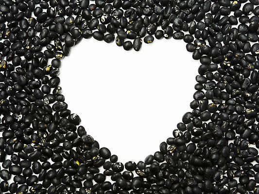 포토 JPG 스튜디오촬영 콩 곡류 실내 사람없음 검은색 하트 컬러푸드 검은콩 국내포토 모양 컬러 내부 파일형식