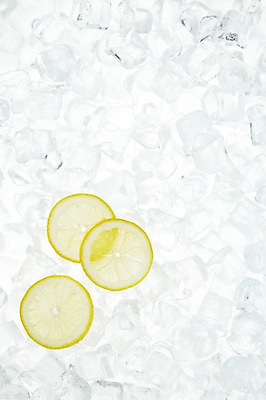 포토 JPG 스튜디오촬영 조각 과일 실내 사람없음 노란색 얼음 레몬 슬라이스 컬러푸드 국내포토 자연요소 컬러 내부 파일형식