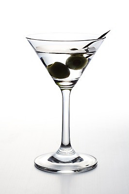 포토 JPG 스튜디오촬영 열매 음료 조각 한잔 주류 실내 사람없음 칵테일 올리브 마티니 국내포토 식물 1 내부 파일형식