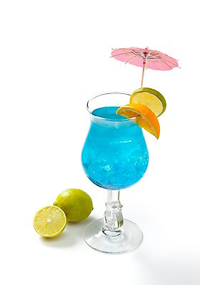 포토 JPG 스튜디오촬영 음료 조각 과일 귤 한잔 주류 실내 사람없음 파란색 칵테일 슬라이스 라임 블루하와이 국내포토 1 컬러 내부 파일형식