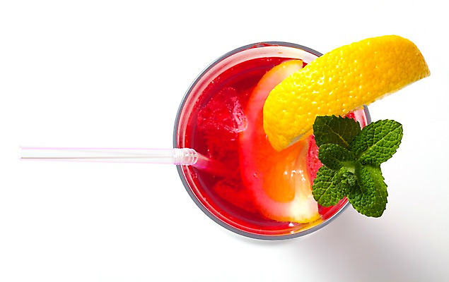 포토 JPG 스튜디오촬영 음료 조각 한잔 주류 실내 빨대 사람없음 빨간색 칵테일 레몬 레모네이드 국내포토 1 컬러 과일 내부 에이드 파일형식