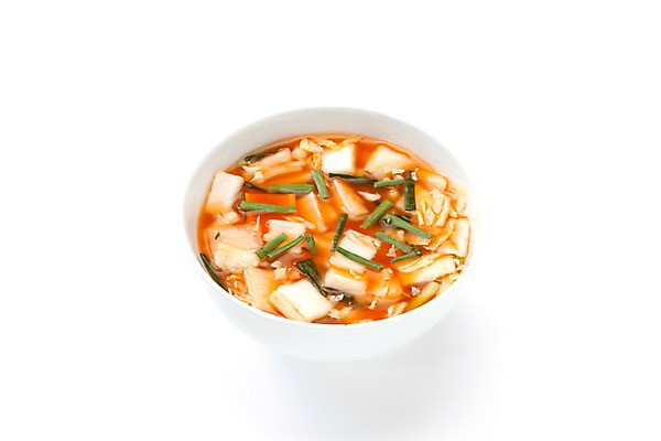 포토 JPG 스튜디오촬영 한식 반찬 실내 누끼 사람없음 전통음식 흰배경 발효 물김치 나박김치 발효음식 국내포토 전통 음식 백그라운드 김치 내부 흰색 파일형식