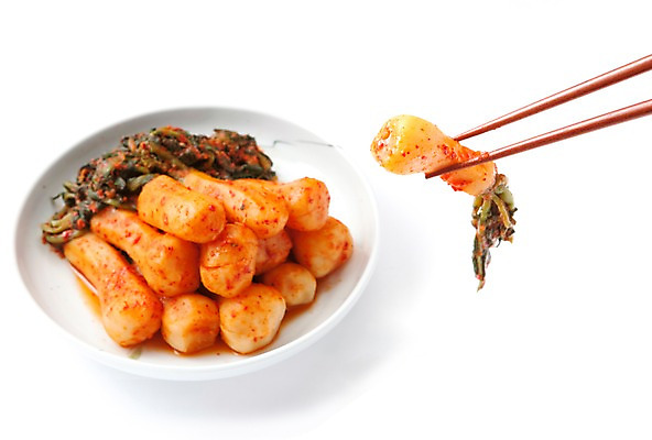 포토 JPG 스튜디오촬영 한식 젓가락 반찬 김치 실내 누끼 사람없음 전통음식 흰배경 발효 발효음식 총각김치 국내포토 전통 음식 백그라운드 수저 내부 흰색 파일형식