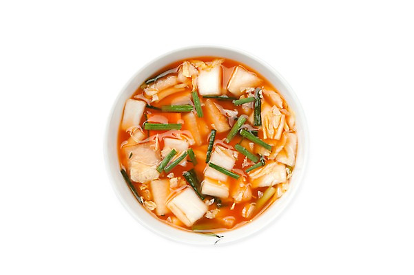 포토 JPG 스튜디오촬영 한식 반찬 실내 누끼 사람없음 하이앵글 전통음식 흰배경 발효 물김치 나박김치 발효음식 국내포토 전통 음식 뷰포인트 백그라운드 김치 내부 흰색 파일형식