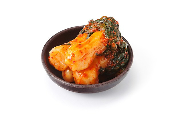 포토 JPG 스튜디오촬영 한식 반찬 김치 실내 누끼 사람없음 전통음식 흰배경 발효 발효음식 총각김치 국내포토 전통 음식 백그라운드 내부 흰색 파일형식