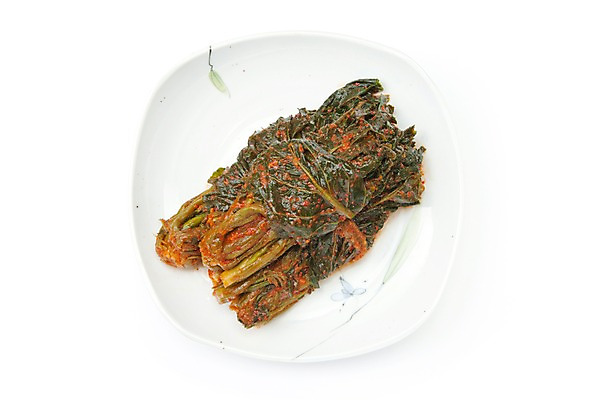 포토 JPG 스튜디오촬영 한식 반찬 김치 실내 누끼 사람없음 하이앵글 전통음식 흰배경 발효 발효음식 갓김치 국내포토 전통 음식 뷰포인트 백그라운드 내부 흰색 파일형식