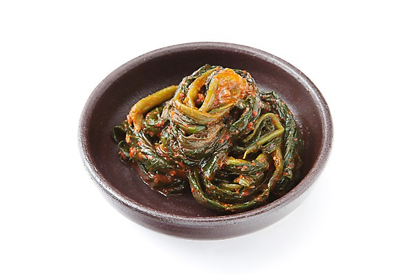 포토 JPG 스튜디오촬영 한식 반찬 김치 실내 누끼 사람없음 전통음식 흰배경 발효 발효음식 갓김치 국내포토 전통 음식 백그라운드 내부 흰색 파일형식