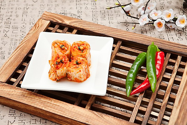 포토 JPG 스튜디오촬영 한식 채소 고추 반찬 김치 실내 사람없음 전통음식 발효 배추김치 발효음식 국내포토 전통 음식 내부 파일형식