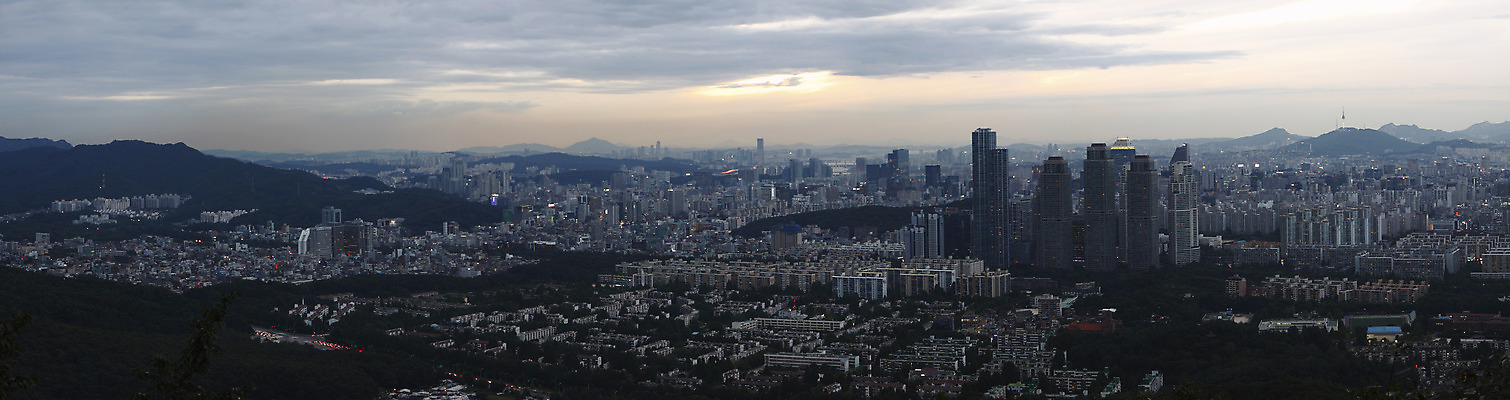 JPG 구름 하늘 산 서울 한국 파노라마 풍경 사람없음 야외 건물 노을 일몰 도시 도심 상쾌 자연요소 건축물 감정 아시아 촬영기법 파일형식