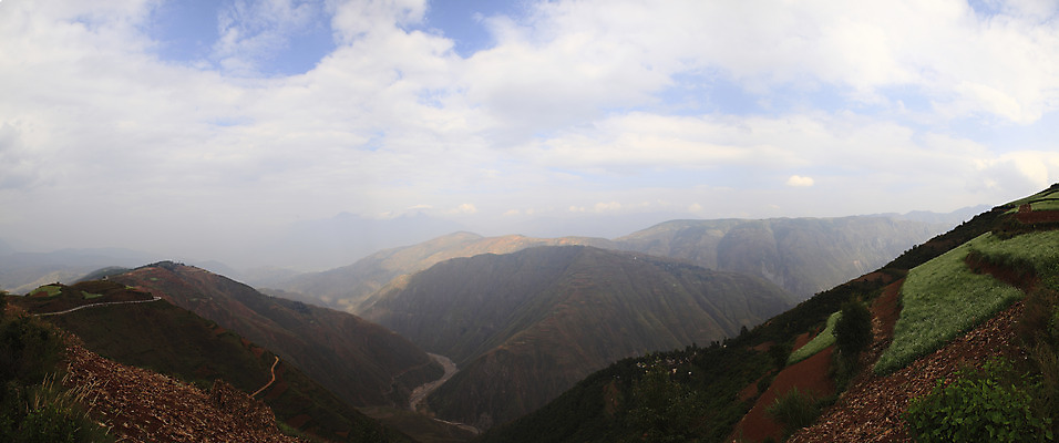 JPG 구름 하늘 산 파노라마 풍경 사람없음 야외 중국 상쾌 운남 홍토지 자연요소 감정 아시아 촬영기법 땅 파일형식