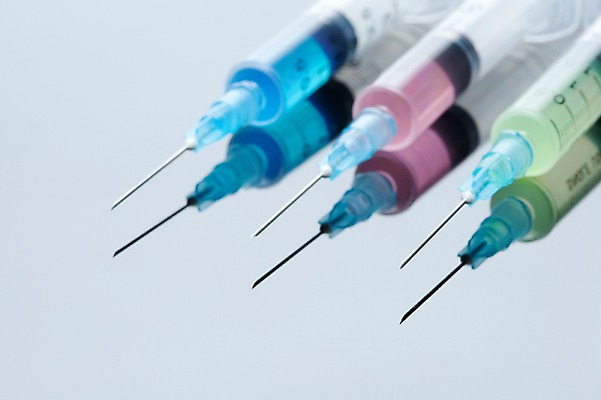 포토 JPG 스튜디오촬영 의학 의료기기 실내 병원 주사기 사람없음 치료 약 도구 의료용품 세개 오브젝트 국내포토 3 내부 파일형식