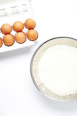 포토 JPG 스튜디오촬영 실내 사람없음 제과 계란 밀가루 홈베이킹 제빵 제빵기구 믹싱볼 국내포토 그릇 주방용품 내부 제과제빵 알 가루 파일형식