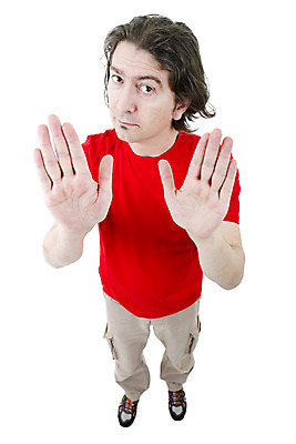 포토 JPG 해외이미지 백인 모델 학생 남자 행복 여유 포즈 백그라운드 생각 신체 한명 서기 미소 사람 소년 20대 성인 일상 청춘 유행 흰색 청바지 표현 도시 기다림 가득함 스마트 싱글 길이 고립 바보 스타일 해외202004 해외202105 해외포토 서양인 1 감정 어린이 컬러 컨셉 바지 모션 표정 청년 라이프 파일형식