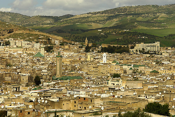 포토 JPG 해외이미지 전통 문화 여행 아프리카 지붕 거리 주택 사람 풍경 사람없음 도시풍경 세계 도시 재산 이슬람교 언덕 모스크 장면 아라비아 커뮤니티 타운 동쪽 모로코 불쾌함 메디나 아랍어 많음 해외202004 해외202105 해외포토 감정 나라 종교 컨셉 건물 금융 방향 파일형식