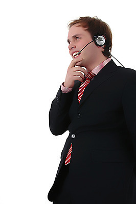 포토 JPG 해외이미지 백인 남자 행복 셔츠 통신 넥타이 한명 사람 스마트폰 헤드폰 작업 도움 비즈니스맨 센터 전화기 고객 서비스 온라인쇼핑 부름 비서 온라인 운영자 지원 헬프 스타일 해외202004 해외202105 해외포토 서양인 직업 1 잡화 감정 음향기기 컨셉 상의 비즈니스 모션 핸드폰 스마트기기 쇼핑 직장인 파일형식