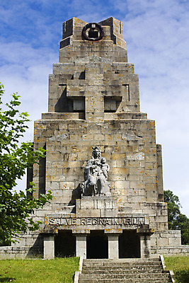포토 JPG 해외이미지 유럽 기독교 종교 바다 조각 건축양식 산 미술 사람없음 야외 건물 세계 교회 계단 탑 천주교 기도 역사 스페인 재산 정상 천연기념물 로스앤젤레스 옛날 몬테카를로 해외202004 해외202105 해외포토 건축물 건축 나라 종교건축 문화예술 금융 미국 모나코 파일형식