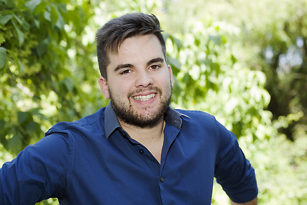 포토 JPG 해외이미지 나무 1 헤어스타일 응시 옷 계절 공원 남자 행복 얼굴 포즈 자연 한명 미소 소년 야외 10대 청춘 컬러풀 환경 가을 닫기 치아 피부 입술 코 해외202004 해외202105 해외포토 식물 시선 공공시설 감정 어린이 컬러 컨셉 모션 청소년 표정 사람 신체부위 소화기관 생태계 파일형식