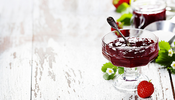 포토 JPG 해외이미지 꽃 딸기 유리병 디저트 잔 사람없음 숟가락 설탕 흰배경 유기농 딸기잼 스쿱 카피스페이스 해외202004 해외포토 식물 식기 웰빙 음식 백그라운드 과일 병_용기 수저 공백 흰색 잼 파일형식